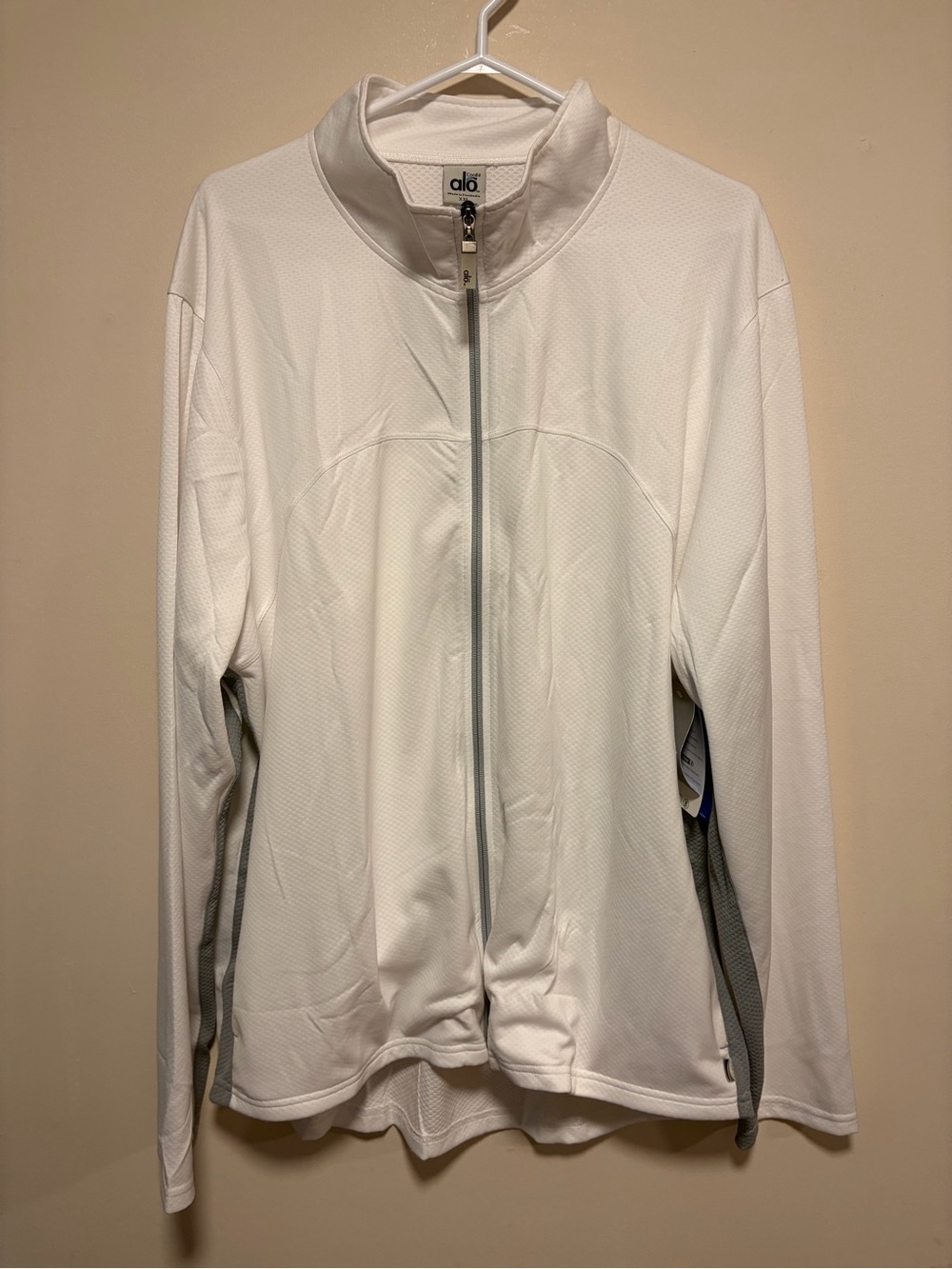 Alo Yoga Men’s Coolfit Performance Full Zip Jacket - NWT (XXL)